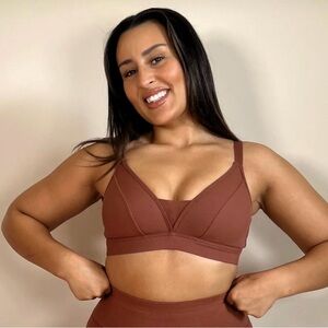 Snag Bra size 5 Full Cup in color Root Beer